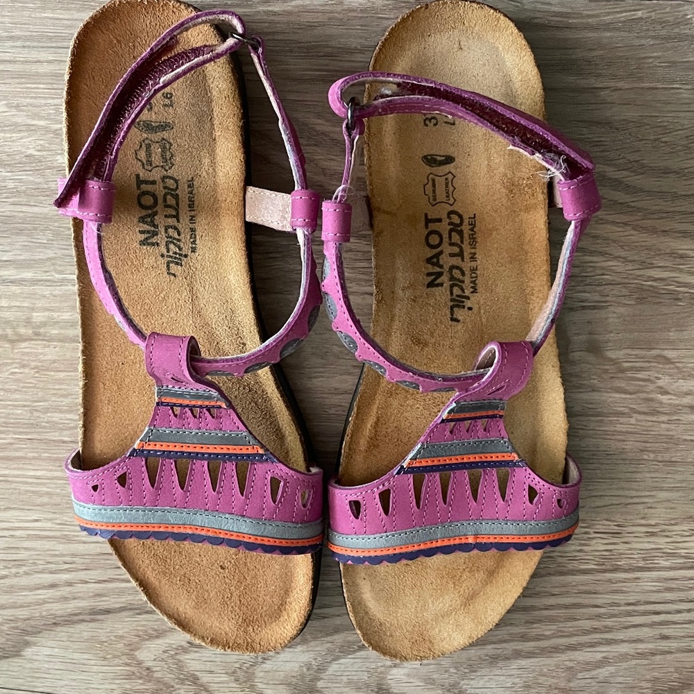 Naot  Sandals Size 6 Fuchsia Multi Stripe
